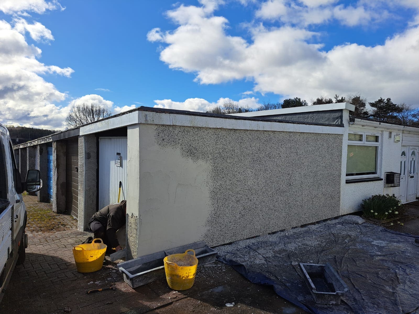 New flat roof on a single-storey extension